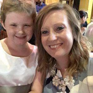 Meet your Posher, Shana